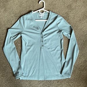Athleta Uptempo Ribbed Henley shirt